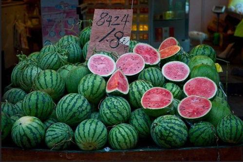 瑞丽人民吃瓜,探寻当地独特的美食文化