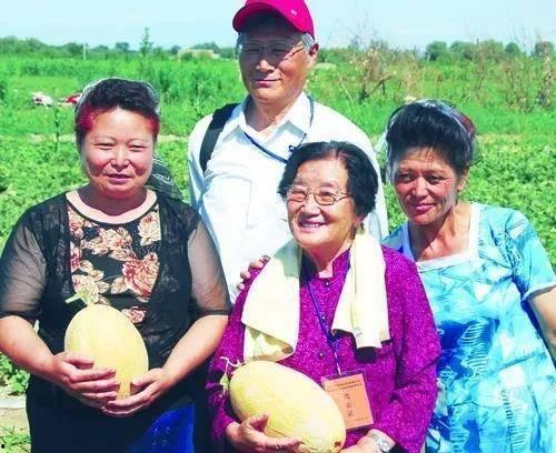 糊涂吃瓜,揭秘娱乐圈那些不为人知的幕后故事